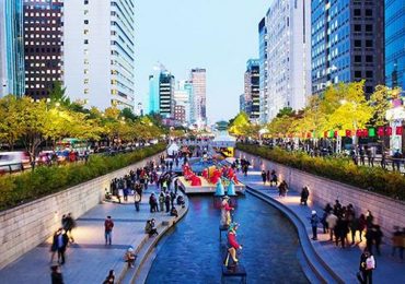 Du lịch Hàn Quốc Suối Cheonggyecheon, Seoul, Hàn Quốc
