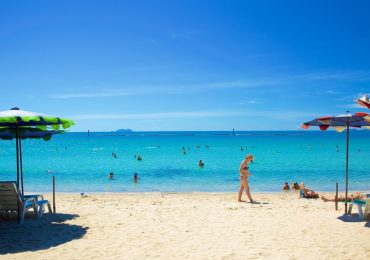 Bãi biển Jomtien du lịch Pattaya Thái Lan