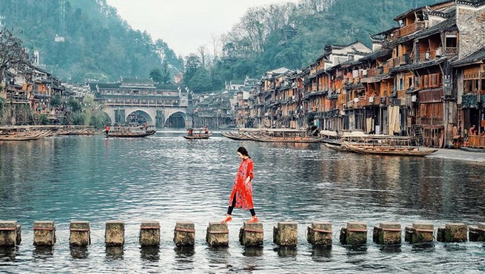 Du lịch Phượng Hoàng Cổ Trấn Trung Quốc